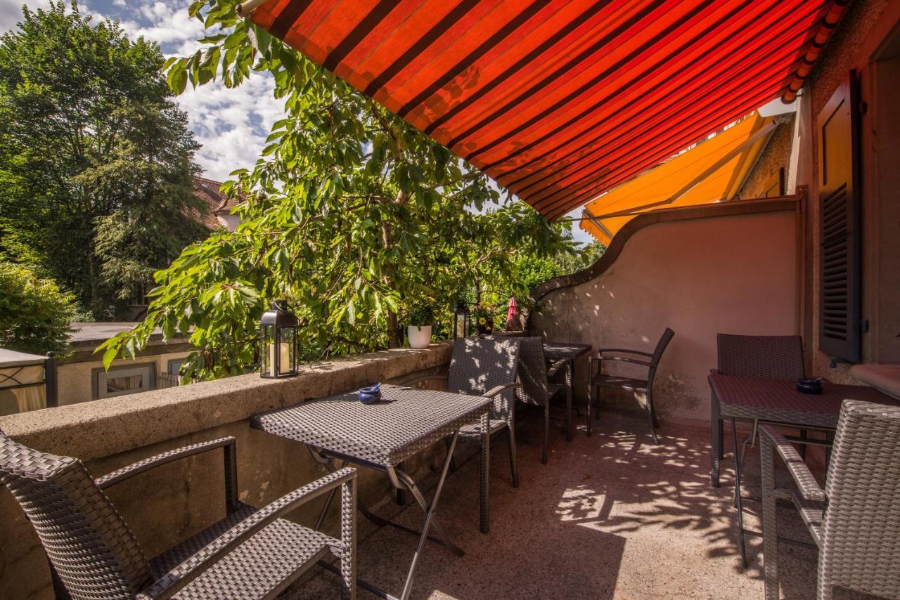 Max Aviation Villa & Apartments Berna Exterior foto