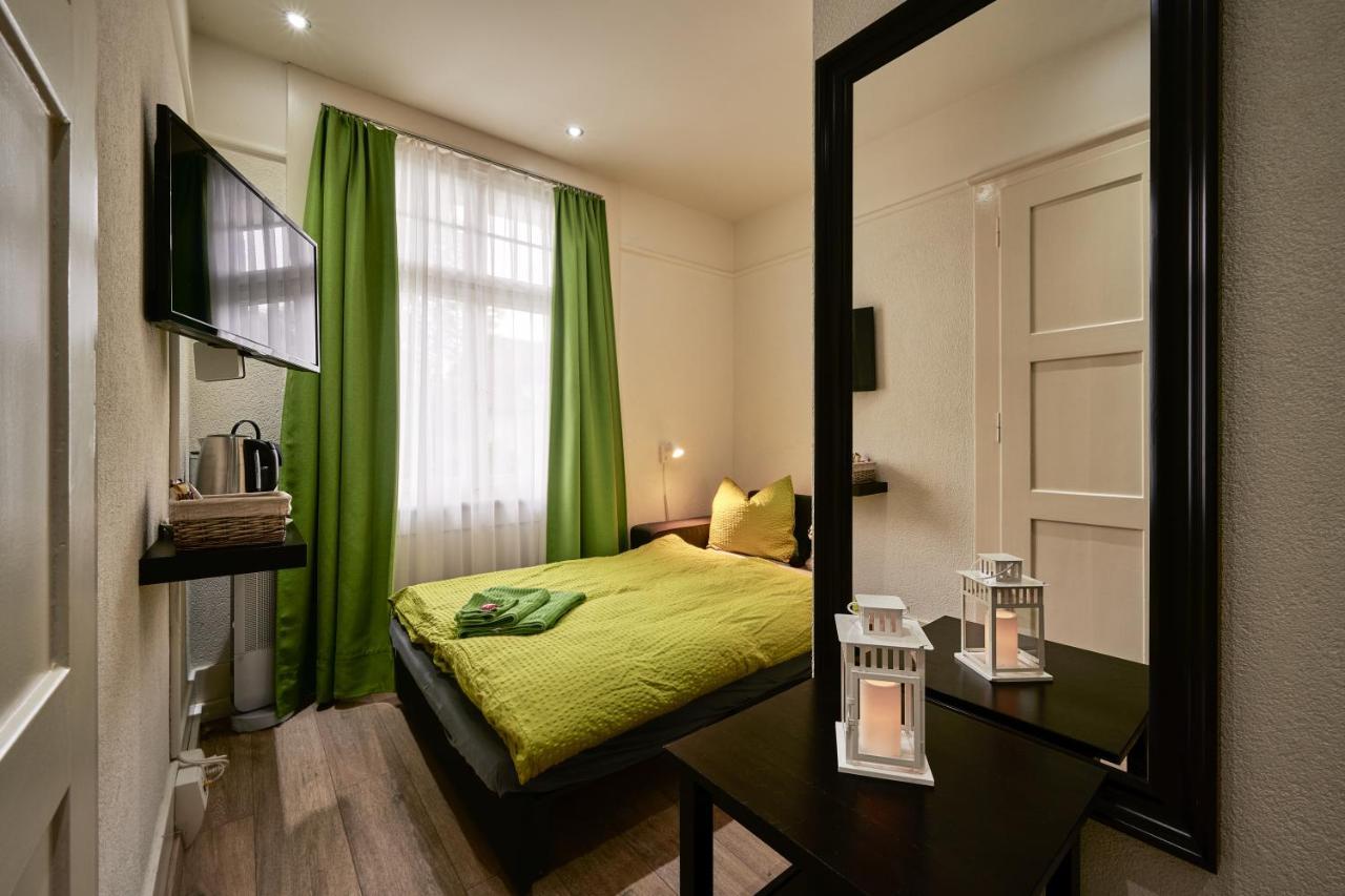 Max Aviation Villa & Apartments Berna Exterior foto