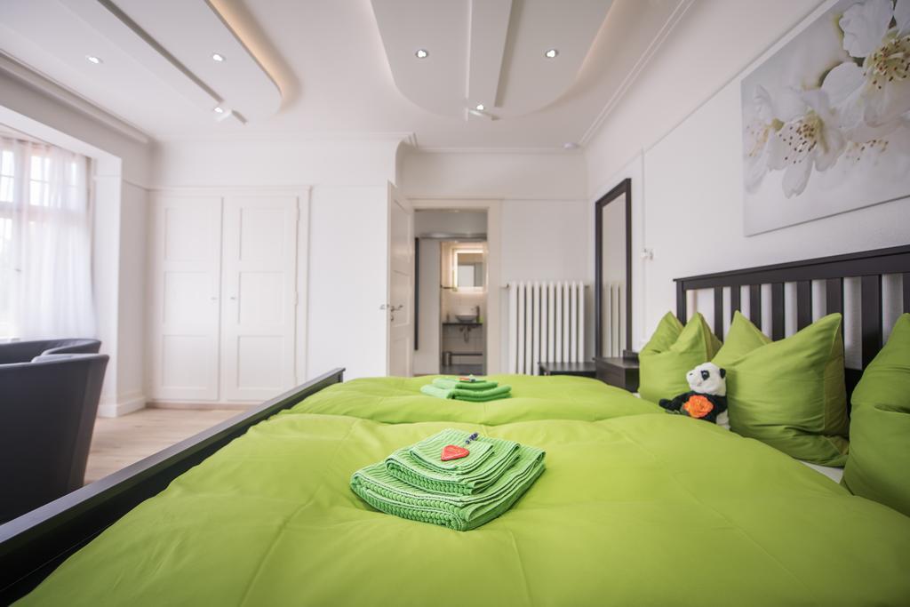 Max Aviation Villa & Apartments Berna Exterior foto