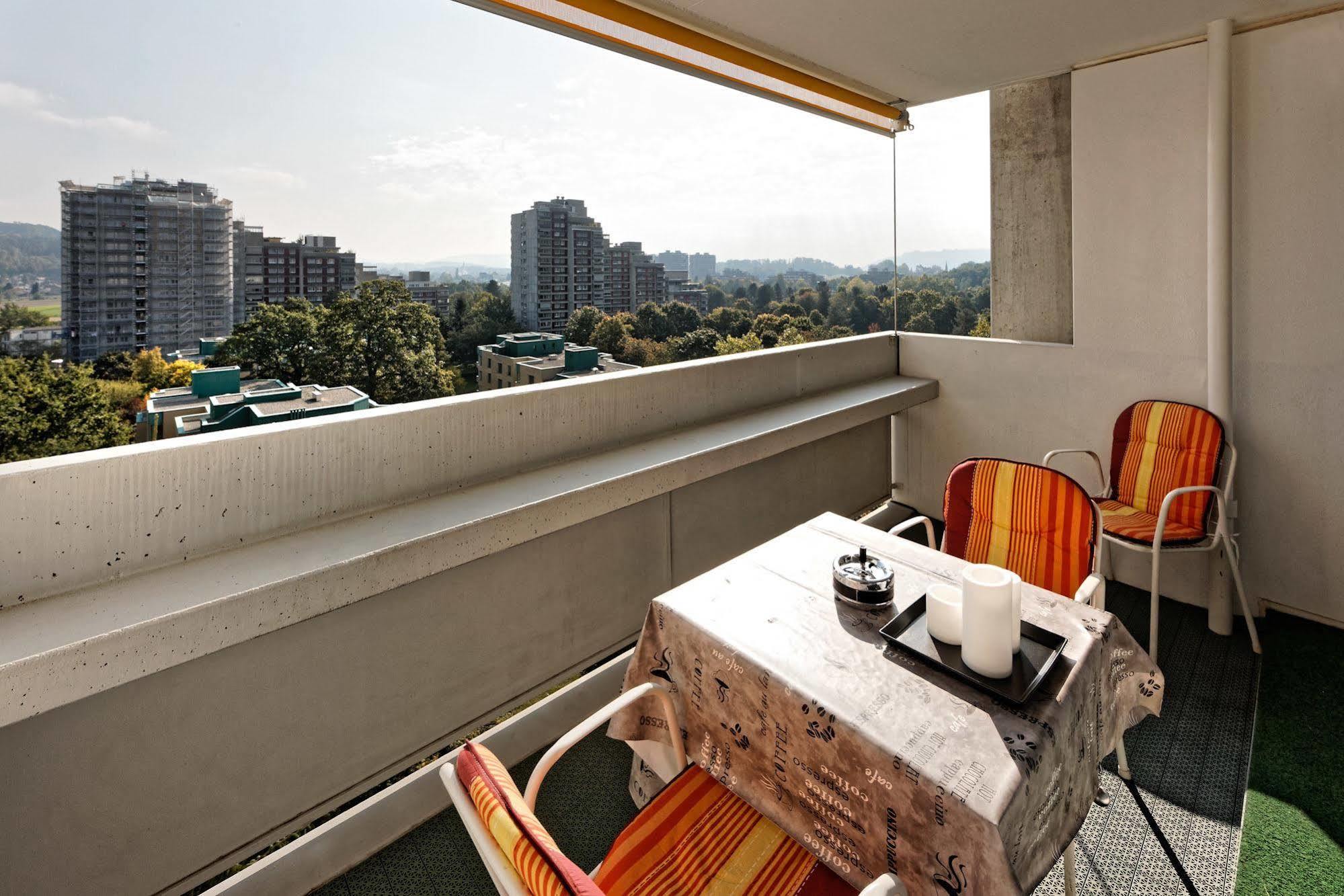 Max Aviation Villa & Apartments Berna Exterior foto